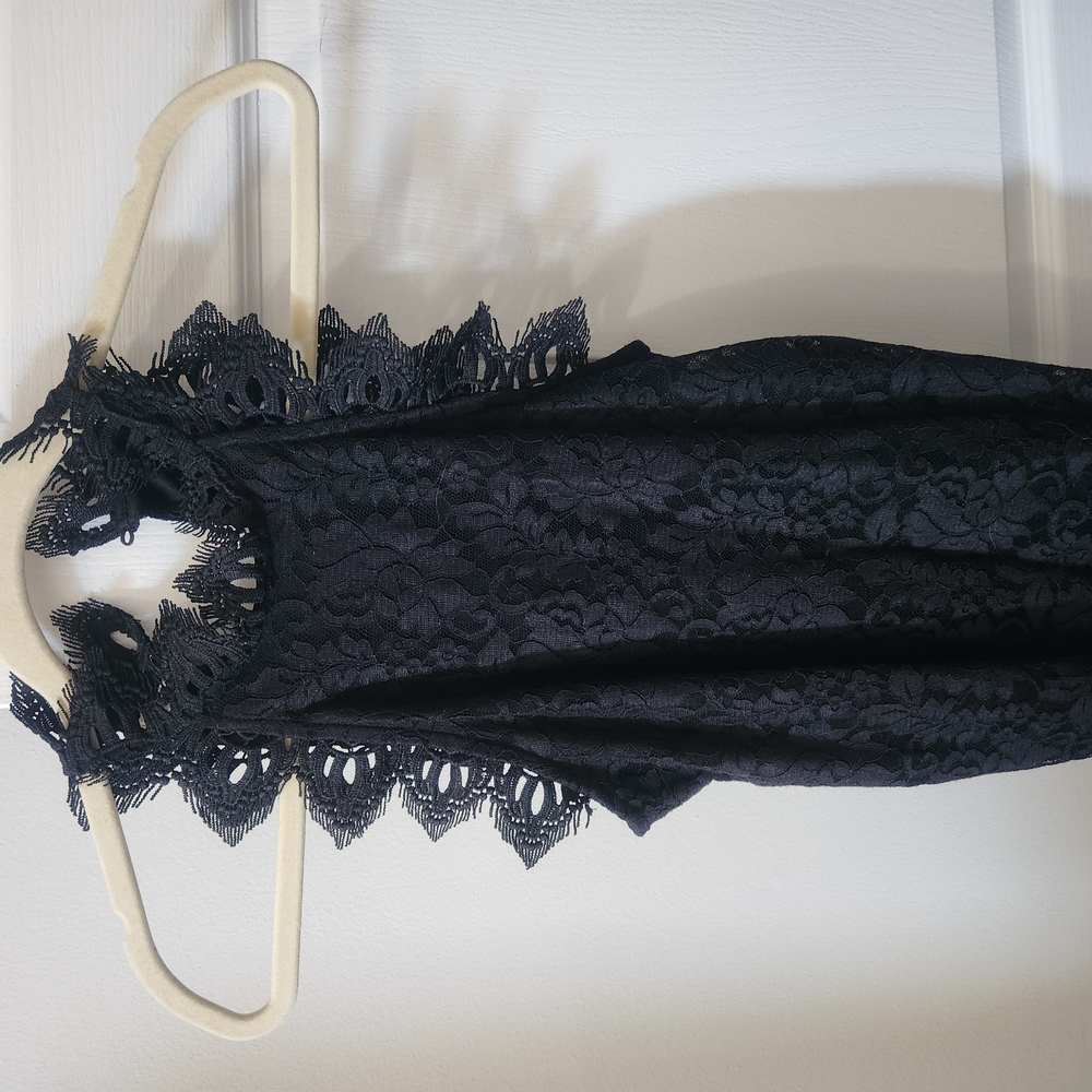 Elegant Black Lace Dress